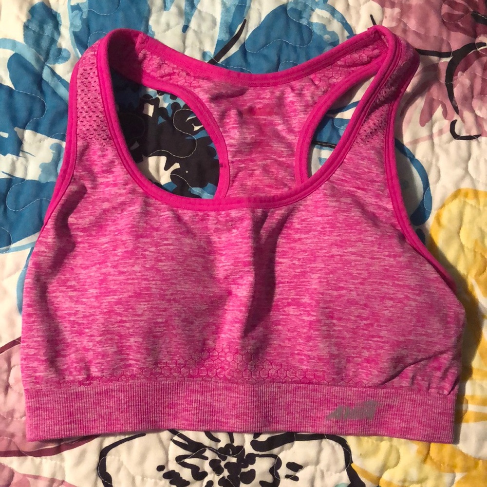 Pink sports bra size S